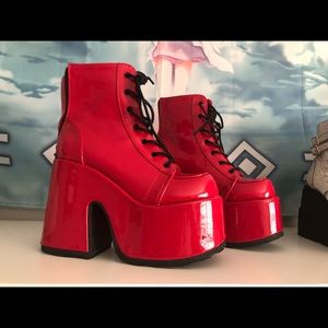 *please read* RED DEMONIA CAMEL-203